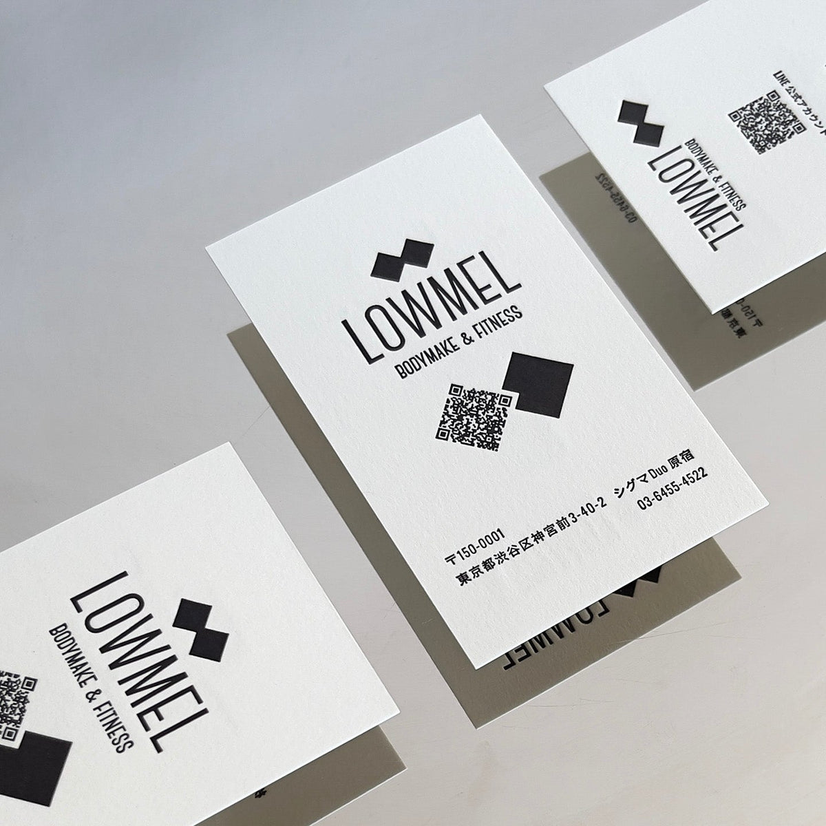 LOWMEL（ローメル）様の活版印刷名刺を印刷させていただきました。